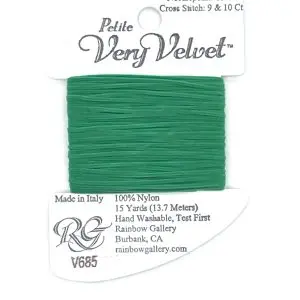V685-Turf Green