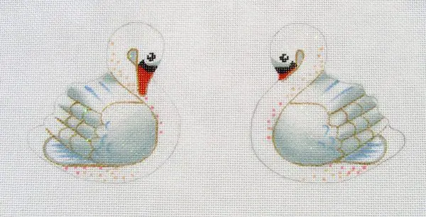 12 Days Clip on Swan - 18 Mesh