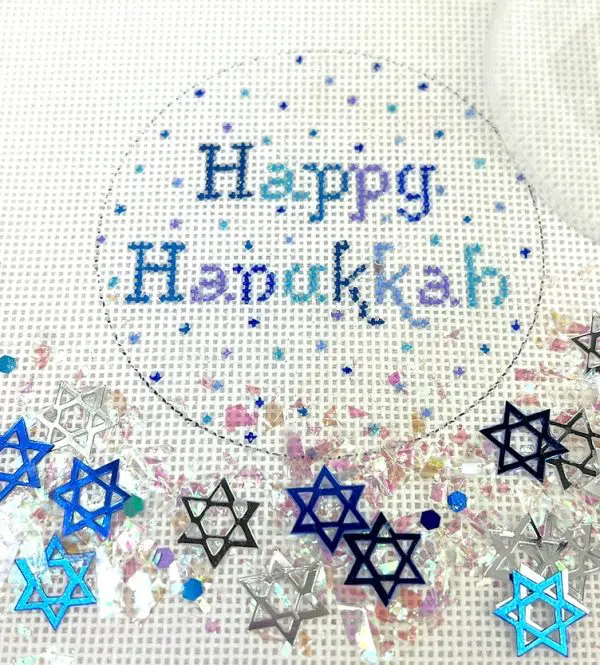 Happy Hanukkah 3" Round with Clear Dome & Confetti