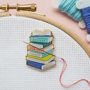 Books Needleminder