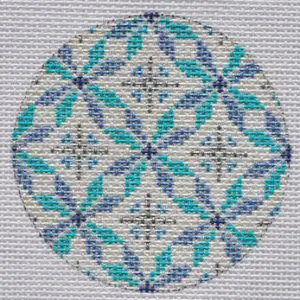 TM-02 Silver Diamonds Ornament 3″ Round, Mesh 18