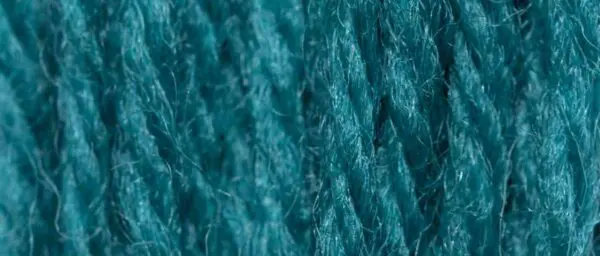 527-Turquoise -Crewel