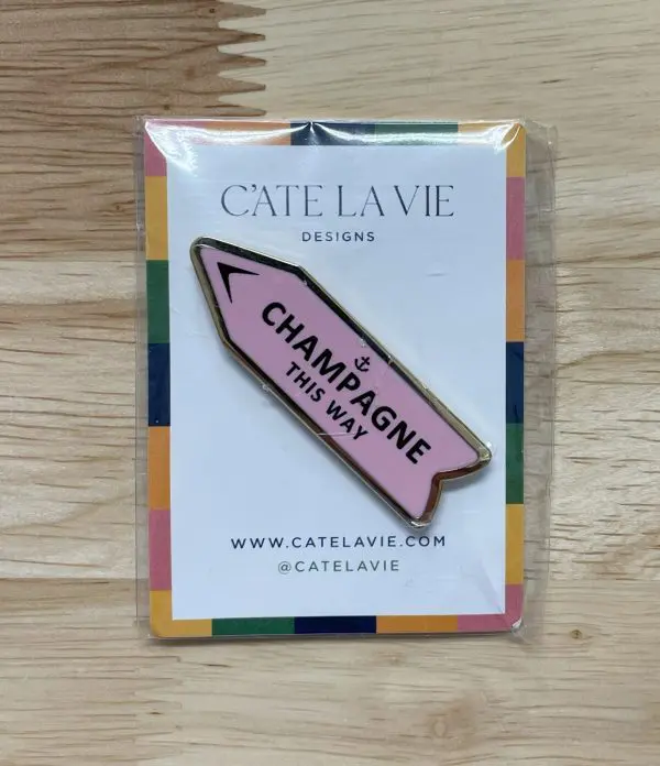 Needle Minder - This Way (Pink)
