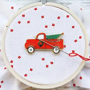 Christmas Truck Enamel Needle Minder