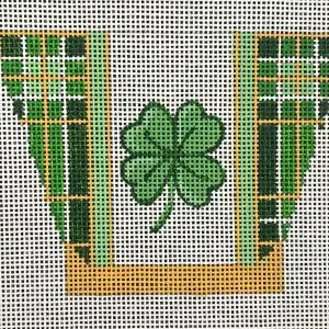 T-30-Four Leaf Clover-18 Mesh-3 x 4