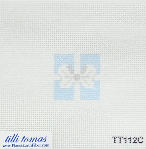 Bitty Box Insert - Light Blue with White Bow 1.5" sq. - 18 mesh