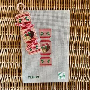 Christmas Crack- Buche de Noel- 1.5" x 5"- 18 Mesh