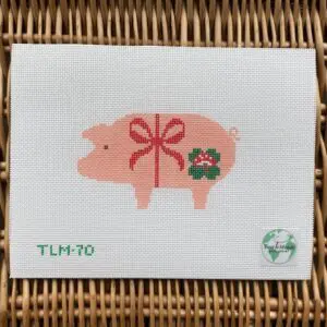 Marzipan Pig- 4.25" x 2.5"- 18 Mesh