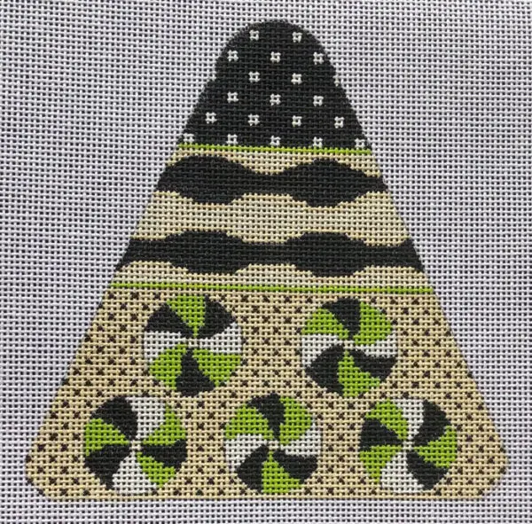 Candy Corn Candy Swirls - Black & White-18 Mesh