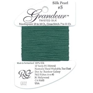 G832- Dark Green