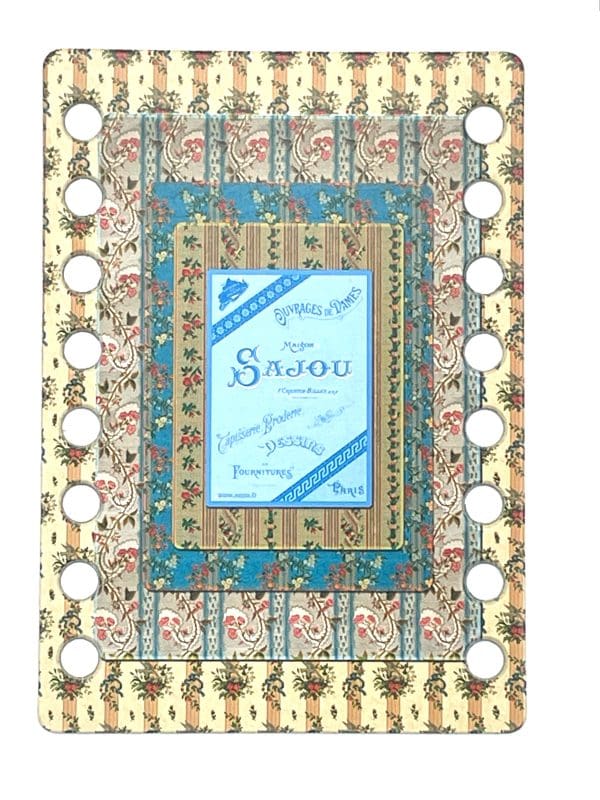 Niort Thread Organizer-Floral Motif